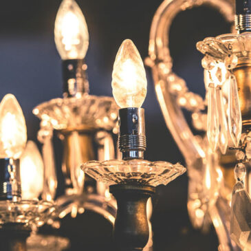 René Lalique lighting, Lalique Art Deco lighting, René Lalique glass lighting, Art Deco lighting collectibles, Lalique chandeliers, French Art Deco lighting, Lalique wall sconces, Antique Art Deco lighting, Collectible decorative lighting